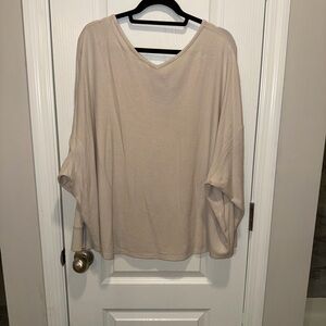 Maurice’s Cream Top w/Velvet Bow - 2X